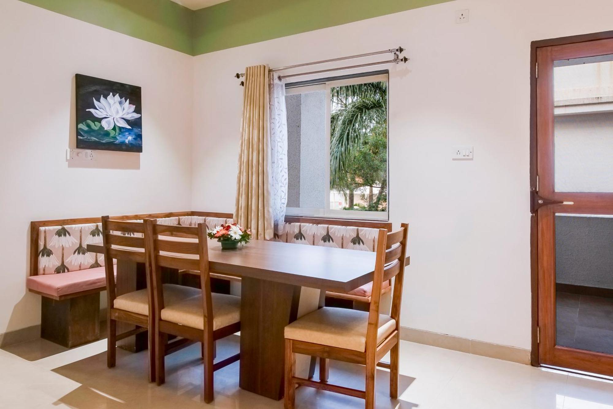 Hotel Sterling Stolen Heaven Lonavala Habitación foto