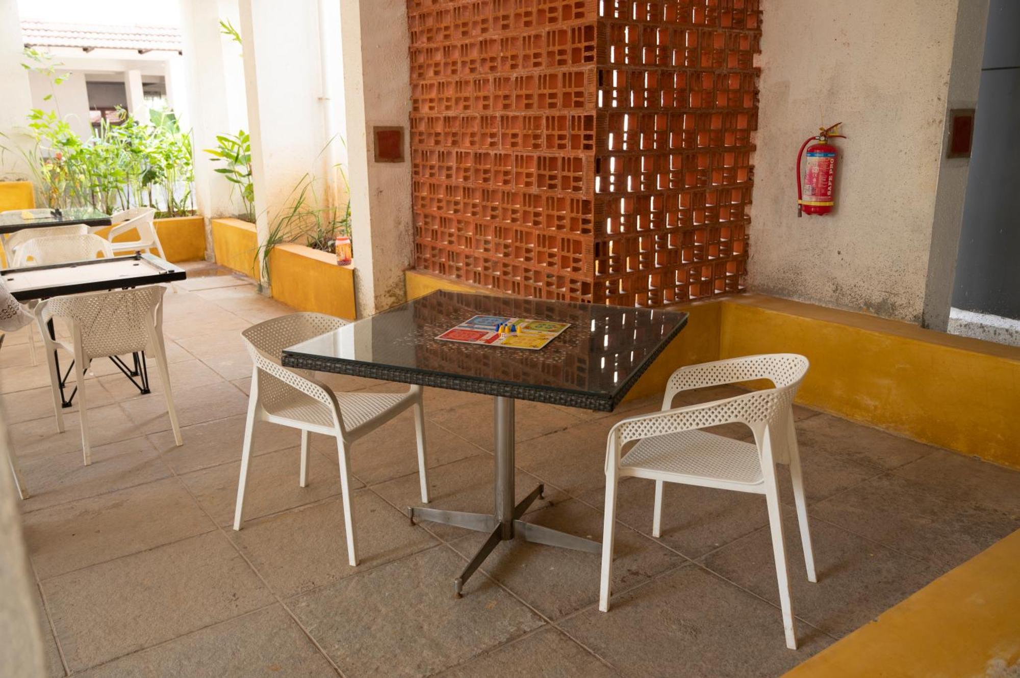 Hotel Sterling Stolen Heaven Lonavala Exterior foto
